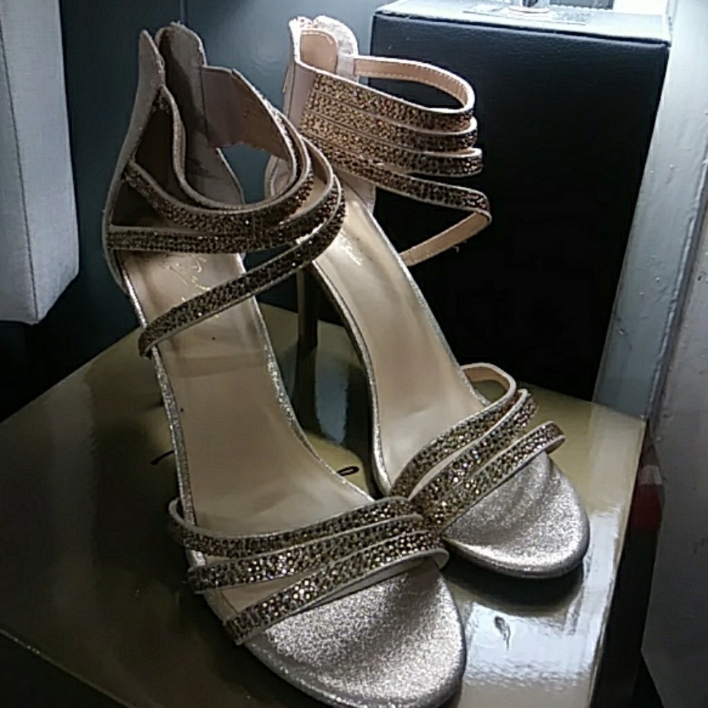 Gold shoes